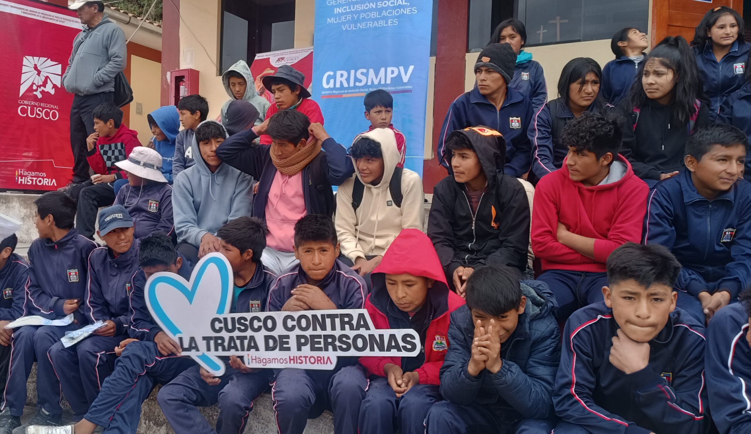 TALLER DE SENSIBILIZACIÓN A ESTUDIANTES DE LA I.E. CAJAPURA DEL DISTRITO DE CCAPI - PARURO